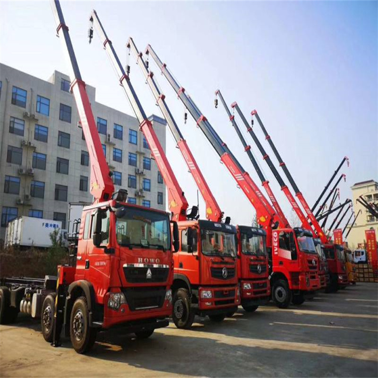 沙湾租专业吊车电话