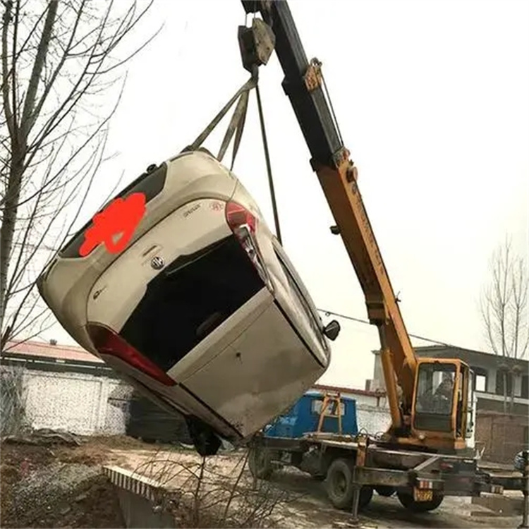 沙湾随时待命，吊车24小时道路救援服务全解析