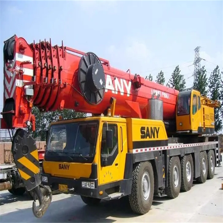 沙湾300吨吊车能吊多重