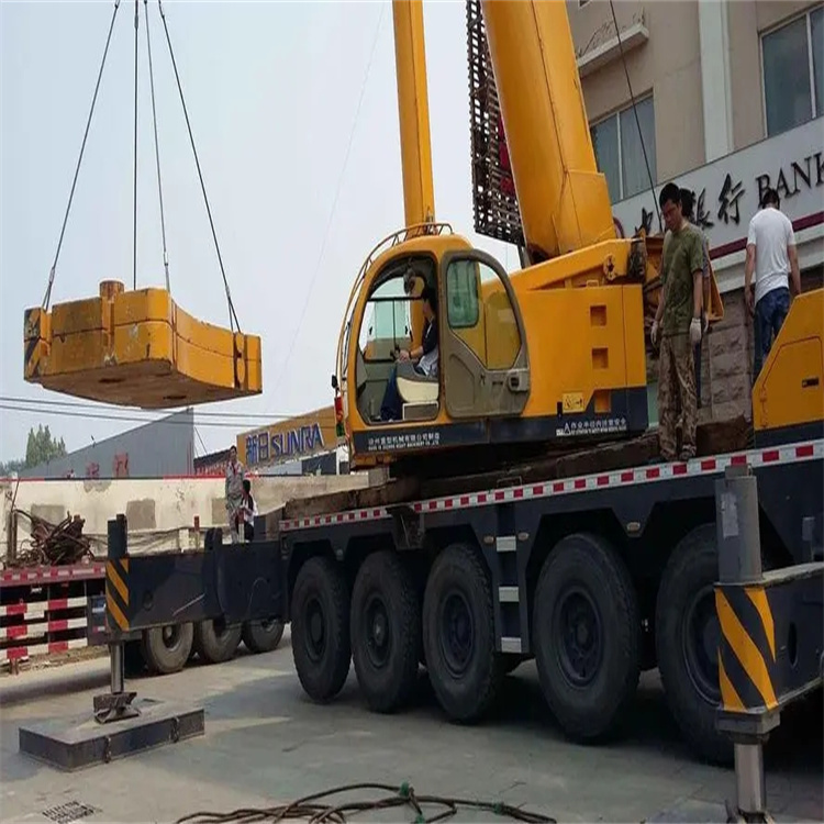 沙湾吊车怎么吊玻璃